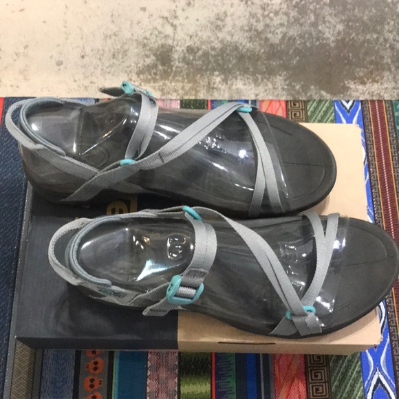 teva sirra desert sage